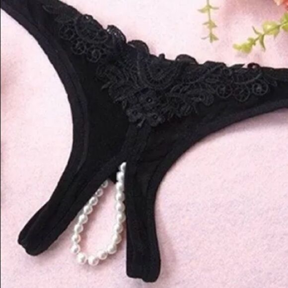 Black Open Panties with Faux Pearls - Picture 2 of 6